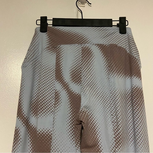 UO Out From Under Aria Seamed Flare Pant Size Small - Picture 10 of 12